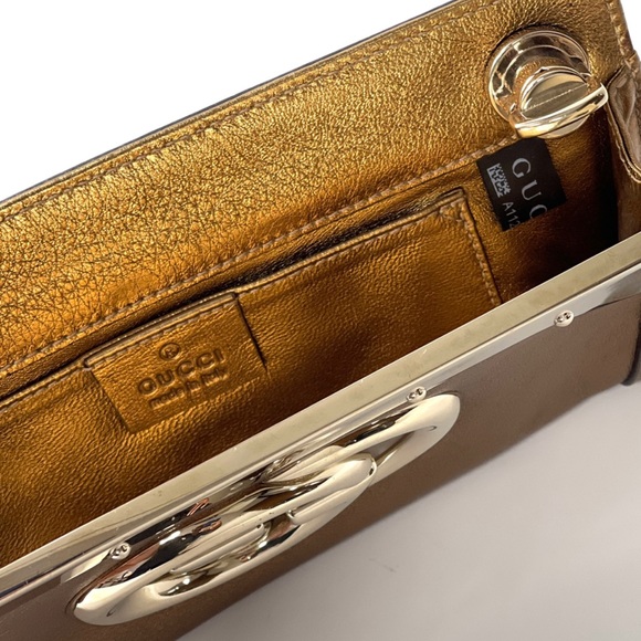 Gucci Gold Clutch - Picture 5 of 9